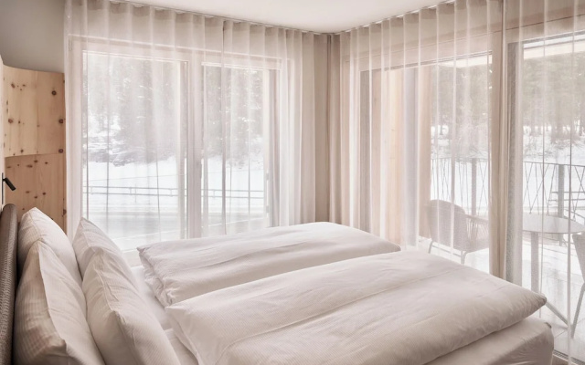 Laudinella Apartments – Guest Rooms – St. Moritz