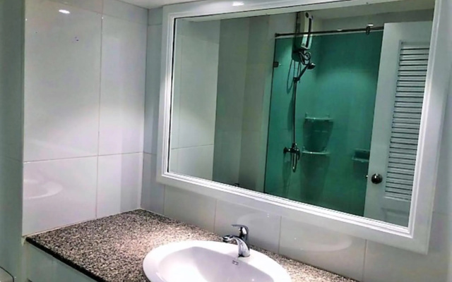 1 Bedroom Apartment at View Talay 5
