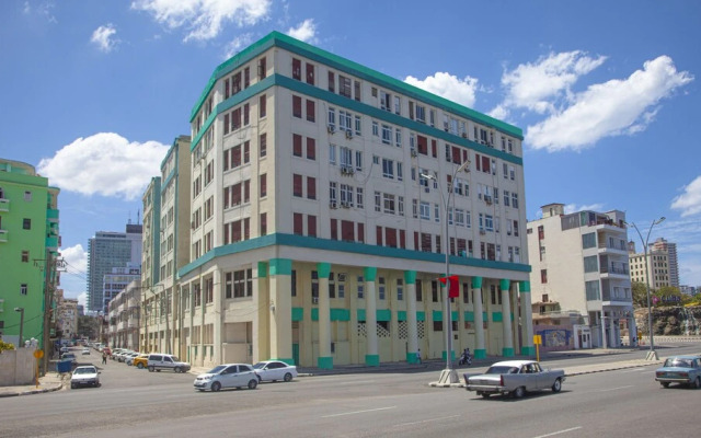 Malecón Blue Apartment