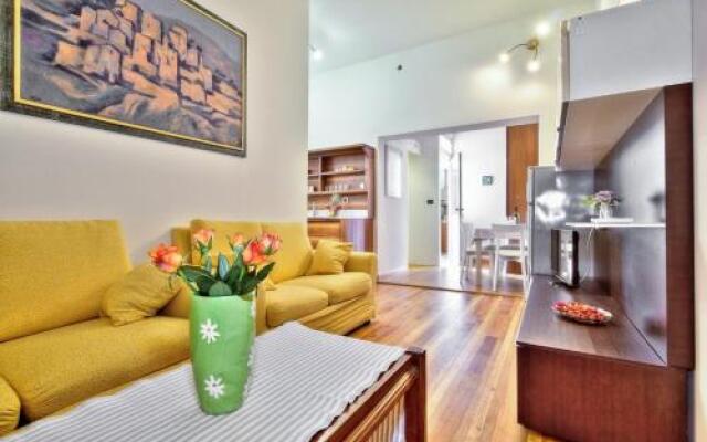 LANA house with apartment