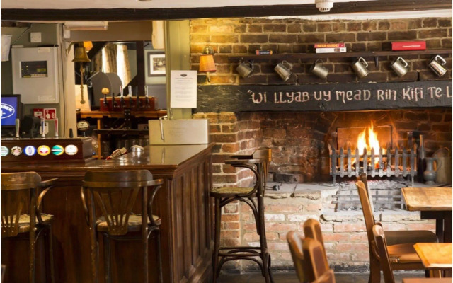 The Cherry Tree - Inn
