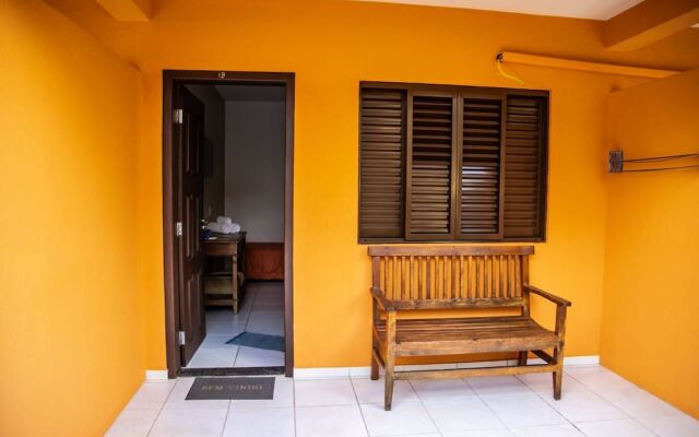 Containers Club Hotel