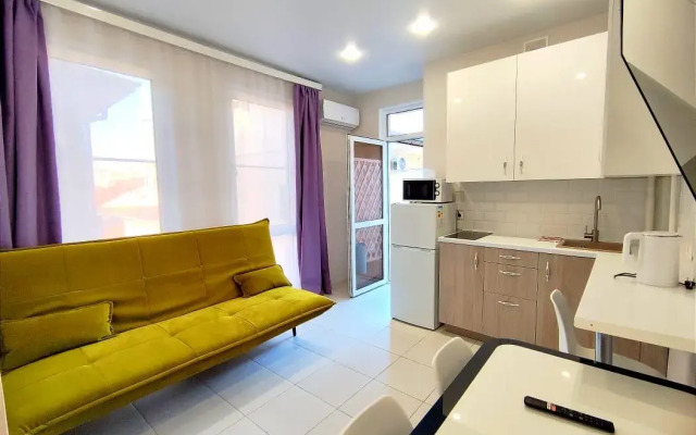 Sochi for three nights at 35 Trostnikova Street