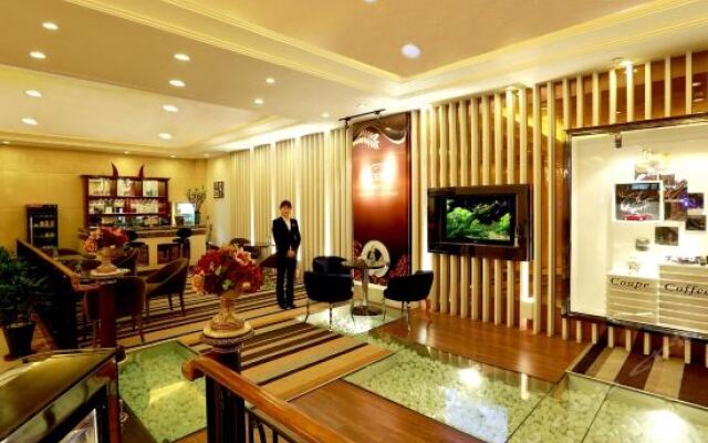 Golden Cup Automobile Building