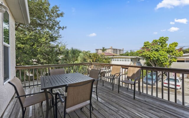 Miramar Beach House - Four Bedroom Home