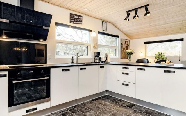 4 Star Holiday Home in Hals