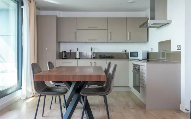 Brand new modern flat in Bermondsey