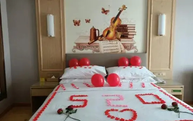 Vienna Hotel (Mengyin Yunmeng Road)