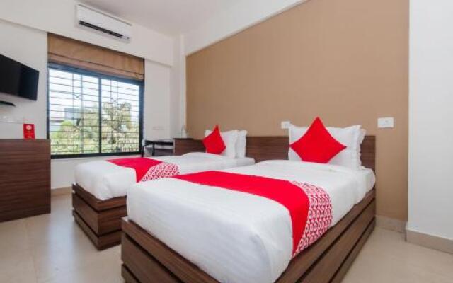 OYO 12299 Flagship Koparkhairaine Flagship