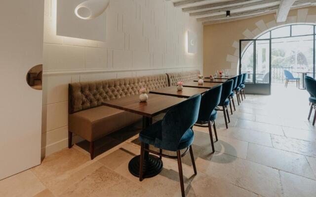 The Originals Boutique, Hôtel Le George, Loches