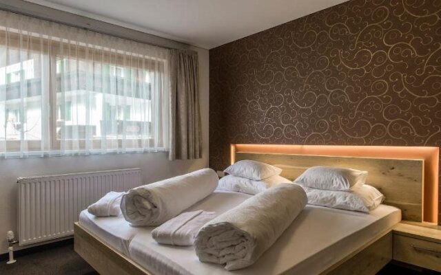 Aparthotel Tschanun Garni