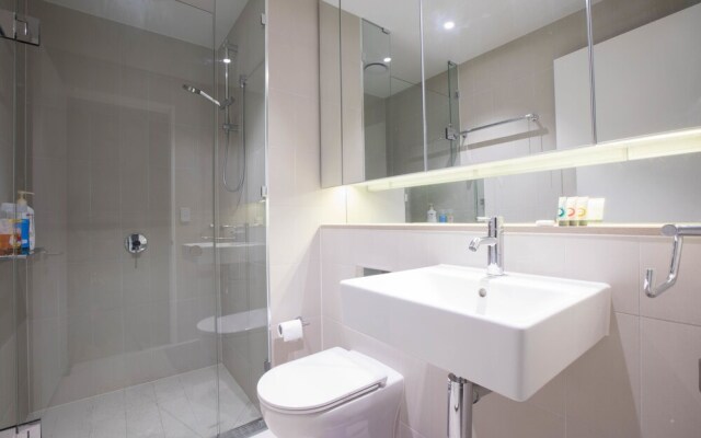 Dreamhome Service Apartment 889 Collins
