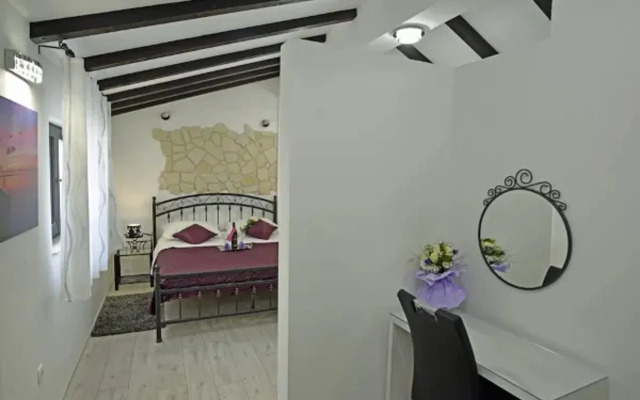 Kuzma Rooms
