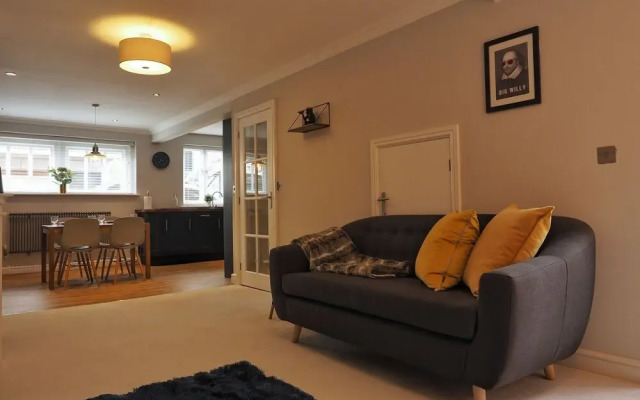 Cotswold's Finest by Ondemand Property
