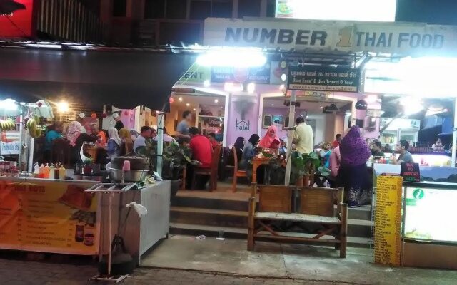 Number 1 Guesthouse & Restaurant