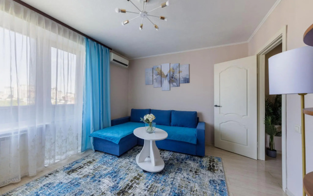 ApartLux in Volkov Lane