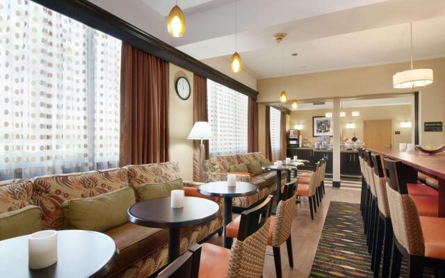 Hampton Inn Houston-Brookhollow