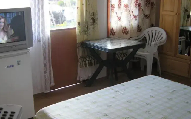 Zelenika Guest Rooms