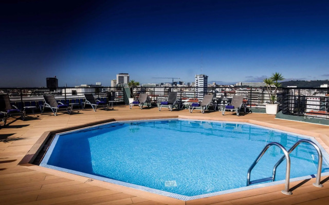 Holiday Inn Lisbon by IHG