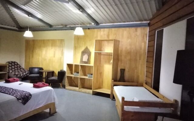 Tuanis B&B Tamarindo