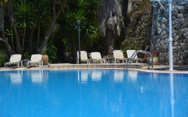 Medusa Luxury Apartments