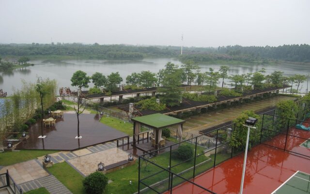 Silverworld Hotel