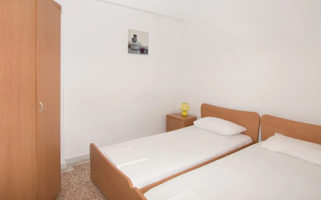 Karayiannis Hotel