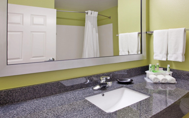 Holiday Inn Express Fremont by IHG