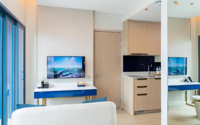 S. Sriracha Hotel and Residence