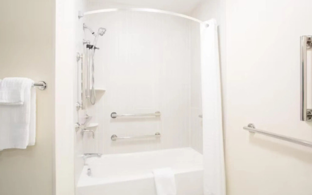 Candlewood Suites Longmont - Boulder Area by IHG