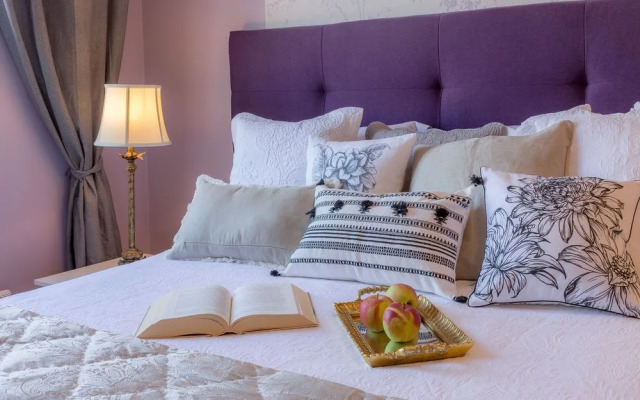 Fragola Between Old Town and Jewish Quarter