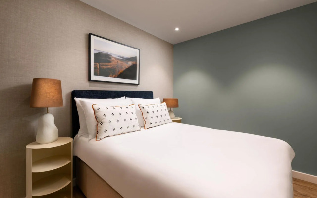 The Lincoln Suites