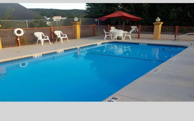 SureStay Plus Hotel by Best Western Asheboro