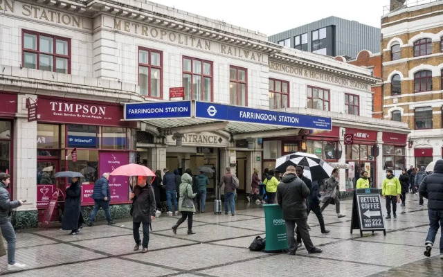 1BD Modern City Oasis: Near London Attractions