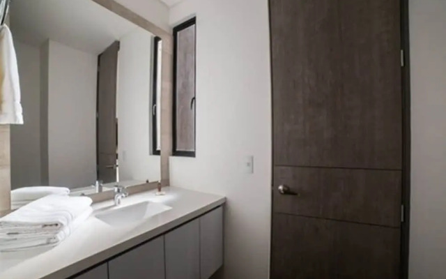 Hotel Class Suites By Colclick