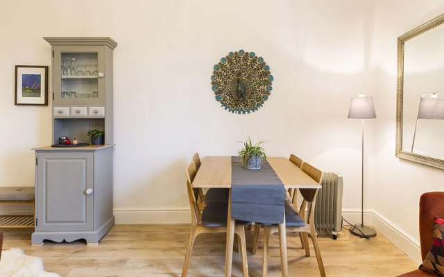 Your Apartment The Little Birdie