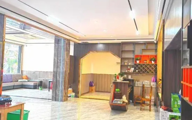 Yuanbo Jingcheng Inn