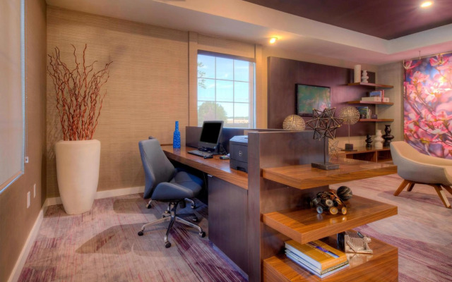 Courtyard by Marriott Raleigh Crabtree Valley