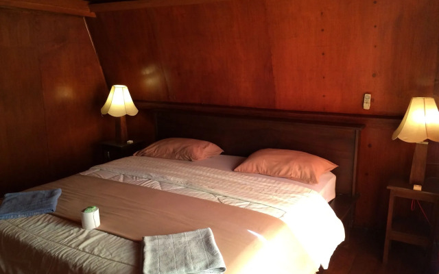 Coral Beach 2 Bungalow