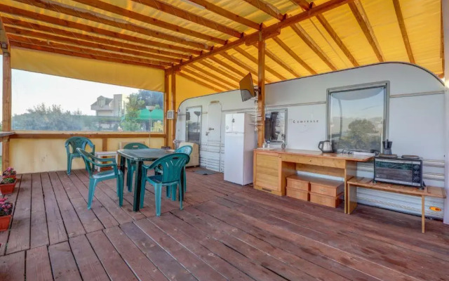 Salena Apartments in Saint George Complex