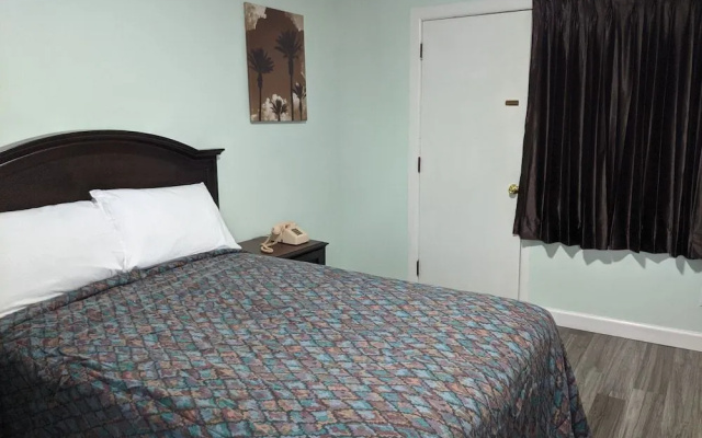 Laurel Notch Motel