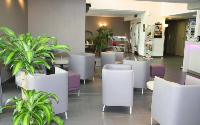 Hôtel Akena Reims Bezannes