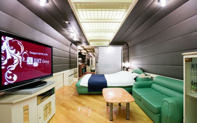 HOTEL PERRIER - Adults Only
