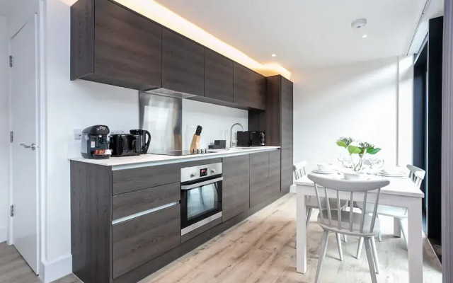 Spacious Two Bedroom Penthouse in MCR City Centre