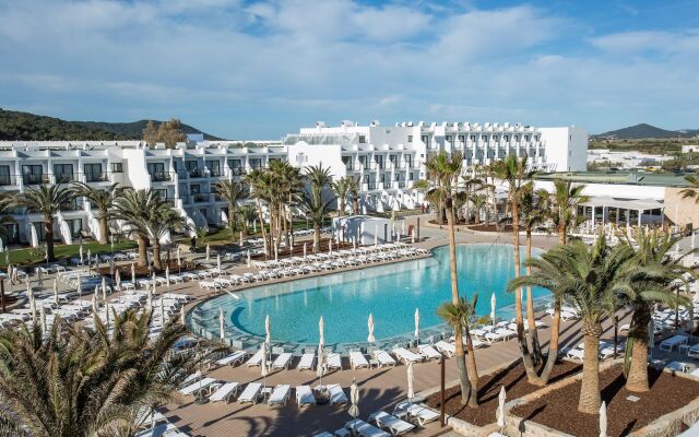 Grand Palladium White Island Resort & Spa - All Inclusive