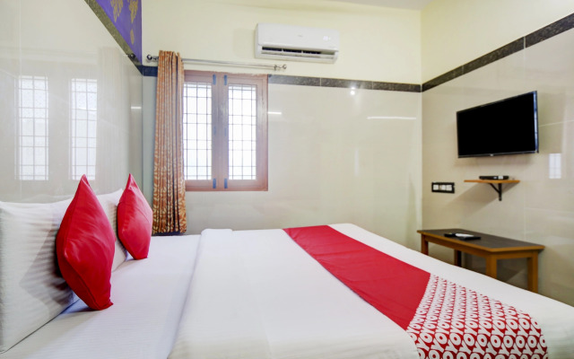 Green Park by OYO Rooms