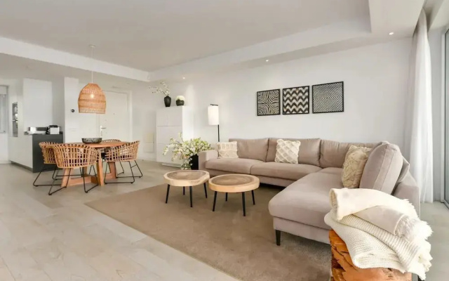 Luxury 2-bedroom sea View Apartment in Casares