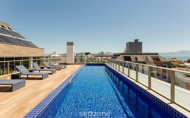 Elus - Building With Rooftop Pool 350m From the Beach!