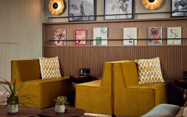 Haven Hotel Rotterdam, Curio Collection by Hilton