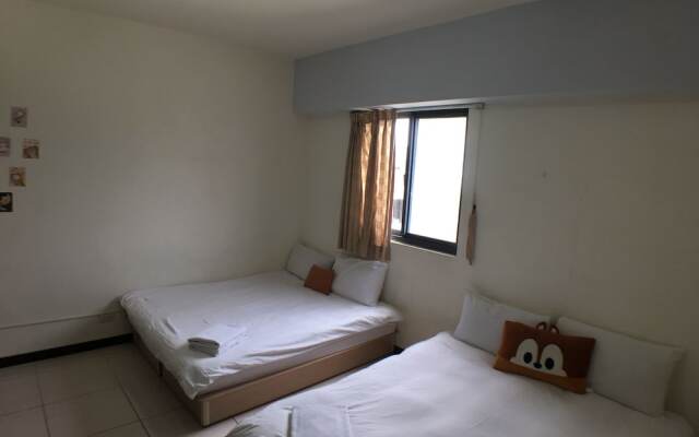 Taichung Carol House Hostel